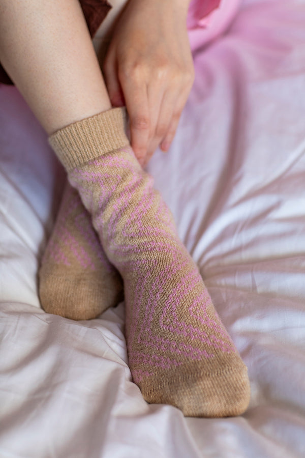 Swirly Cashmere Socks, Natural + Lily