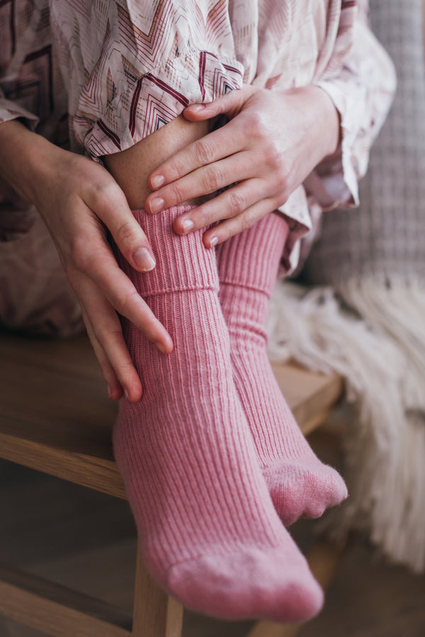 Cashmere Bed Socks, Dusty Rose