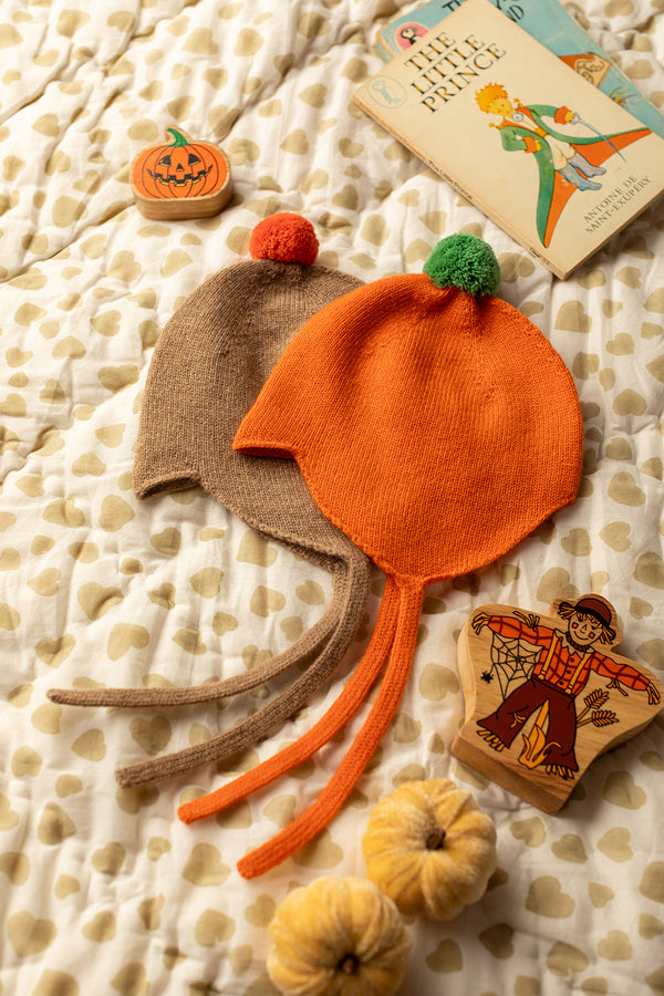 Limited Edition Halloween Cashmere Baby Bonnet, Pumpkin with Fern Pom-Pom