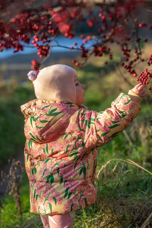 Cashmere Baby Bonnet, Peach with Lupin Pom-Pom