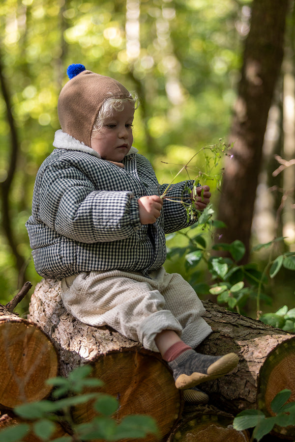 Cashmere Baby Bonnet, Pecan with Titanic Pom