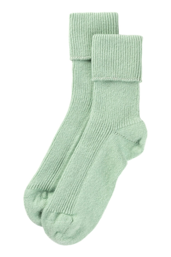 Rosie Sugden Cashmere’s Bed Socks in Matcha